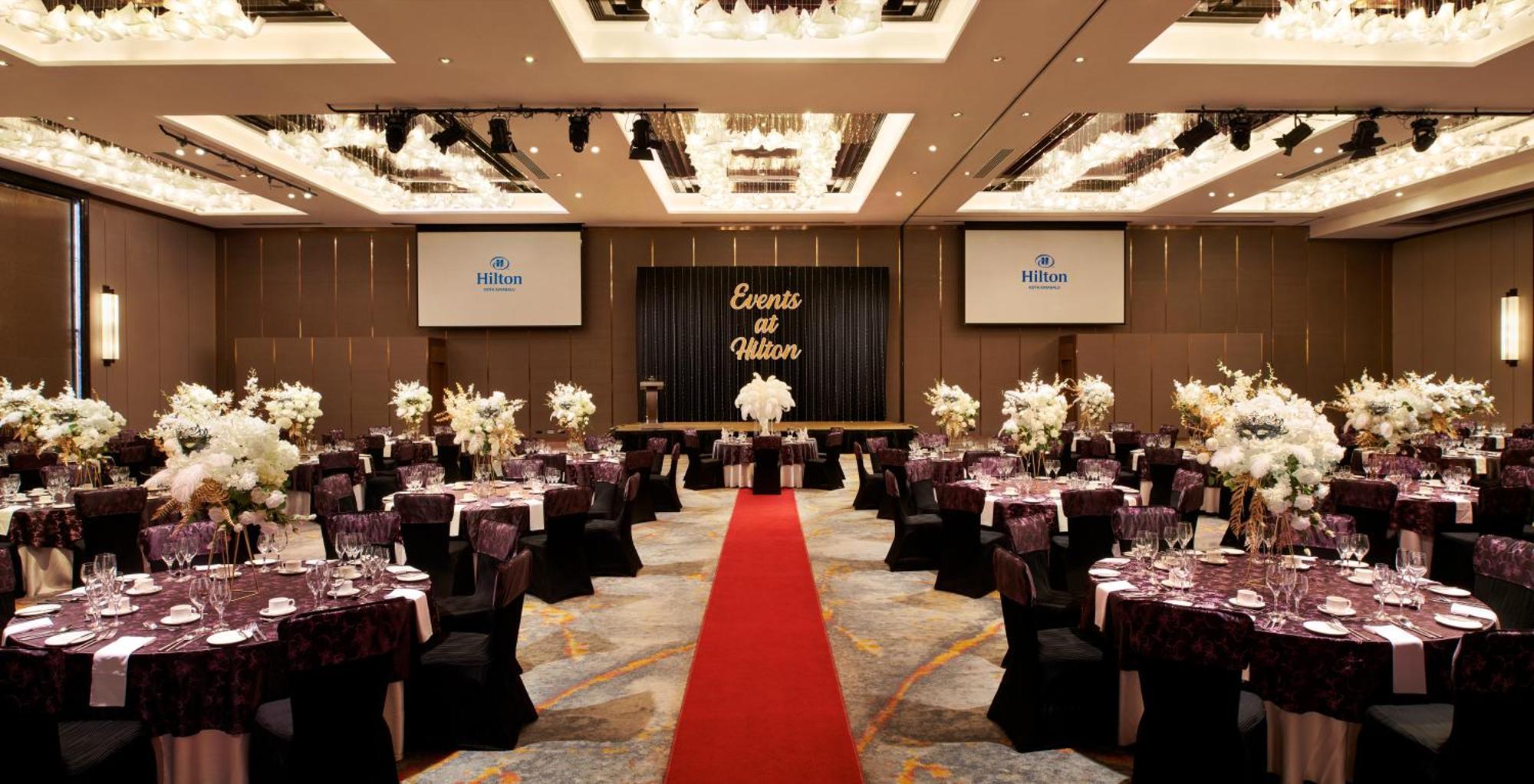 Hotel Hilton Kota Kinabalu Exterior foto The ballroom